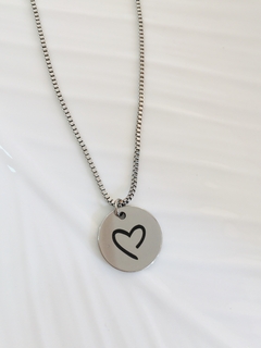 COLLAR CHAPITA CON CORAZON - comprar online