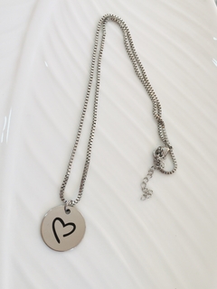 COLLAR CHAPITA CON CORAZON