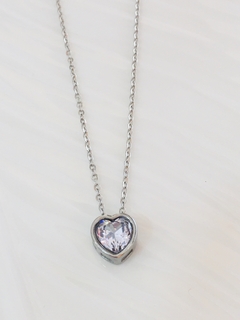 COLLAR CORAZÓN PUNTO DE LUZ