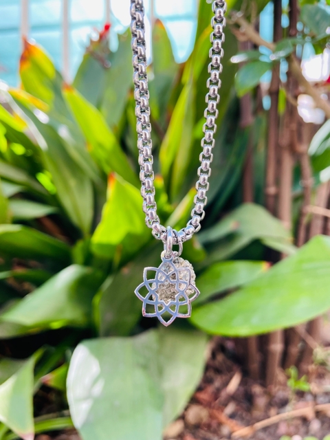Collar mandala