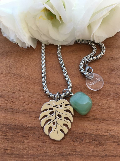 Collar hoja monstera