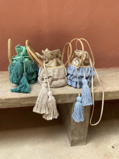 Bolsa Ondas Crochê ECO Cinza - comprar online