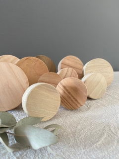 Perchero botón en internet