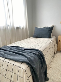 Manta/ Pie de Cama Geor simple - comprar online