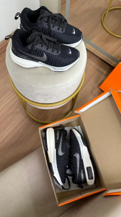 Nike ZoomX Invencible Run - Preto - loja online