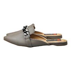 Mule Bico Fino Detalhe Correntes Cinza - Love Shoes Calçados Femininos