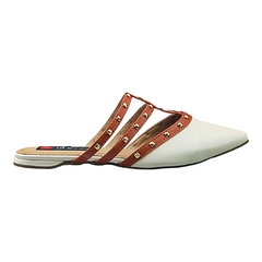 Mule Bico Fino Spike Detalhes Tiras Off White