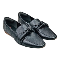 Mocassim Bico Quadrado Confort Metalizado Textura Preto na internet