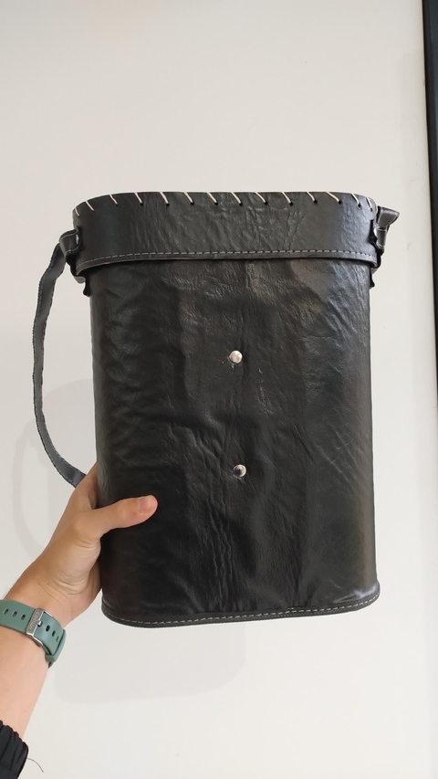 BOLSO MATERO RIGIDO CLASICO NEGRO