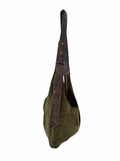 CARTERA MEDIALUNA SUEDE - Fierro Gaucho