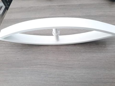 Puxador Em Alumínio Barra Chata Curvado Com Um Furo 42cm