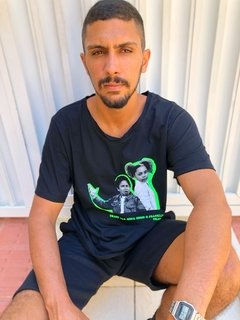 T- shirt Franklin e Kady - comprar online