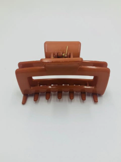 Broche Rectangular Calado Mediano - tienda online