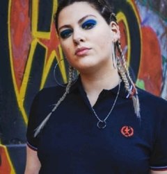Chomba Negra con rojo Mujer