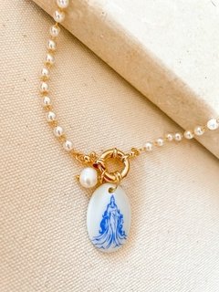 Colar Iemanjá ( pérolas e porcelana ) dourado - 40cm + 05 cm de extensor - comprar online