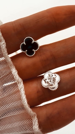 AROS CLEEF CHOCO PLATA LAMINADA en internet