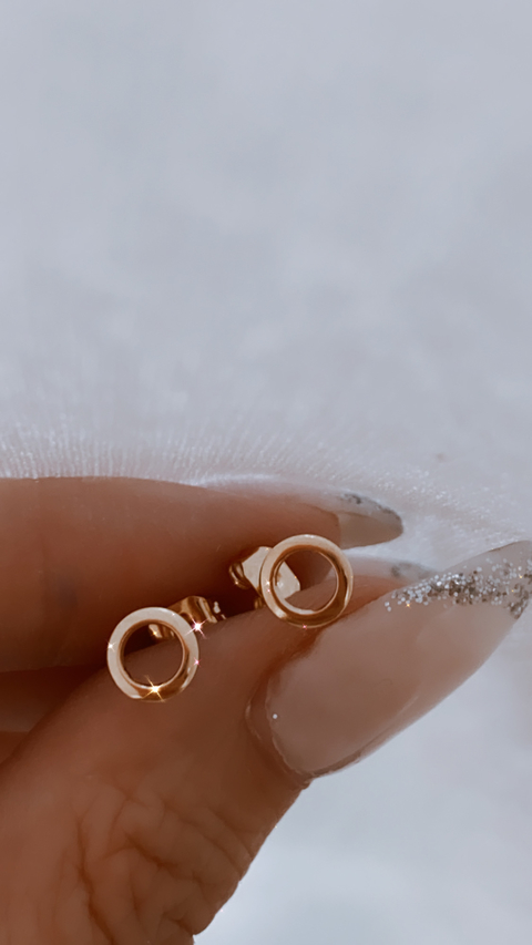 AROS CÍRCULO ORO 18 K BP