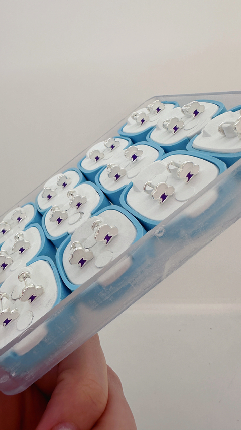 DOCENA DE ABRIDORES NUBE CON RAYO VIOLETA