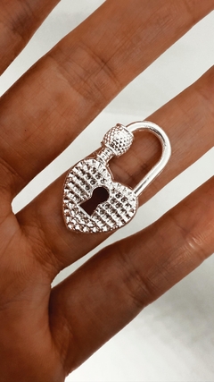 DIJE CANDADO CORAZON PLATA LAMINADA en internet