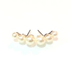 Br 0121-3: Brinco ear cuff trio pérolas. Pequeno. - comprar online