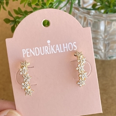 Br 0396-1: Ear hook florzinhas. Semijoia. - comprar online