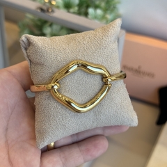 Bc 0044-1: Bracelete detalhe orgânico.