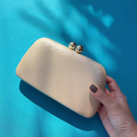 Clutch Dourada