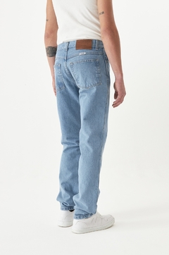 Jean Wrangler Montana Celeste - Gasoil Tienda Multimarca