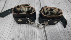 ESPOSAS CHICAS CON PELUCHE (ANIMAL PRINT) - comprar online