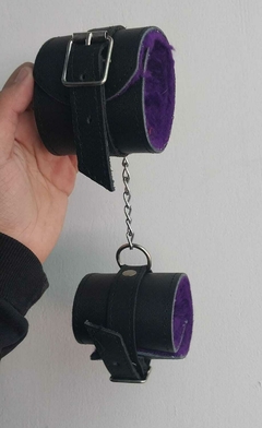 ESPOSAS CON PELUCHE VIOLETA Y CADENA