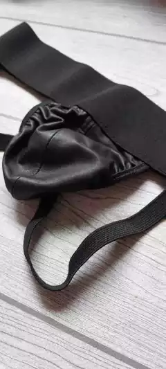 SUSPENSOR DE CUERO TALLE S - comprar online