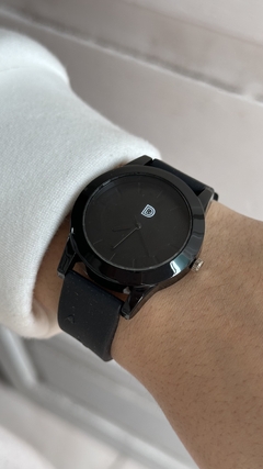 Reloj Mile Negro en internet