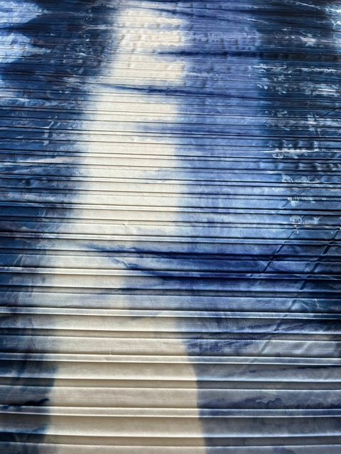 Satén plisado degrade - CORTE: 1,50 mts x 3,10 mts