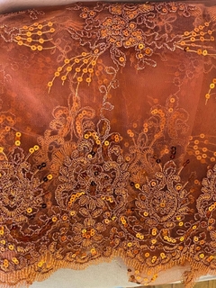 Tul bordado con piedras- CORTE: 1.20 mts x 0.60 mts