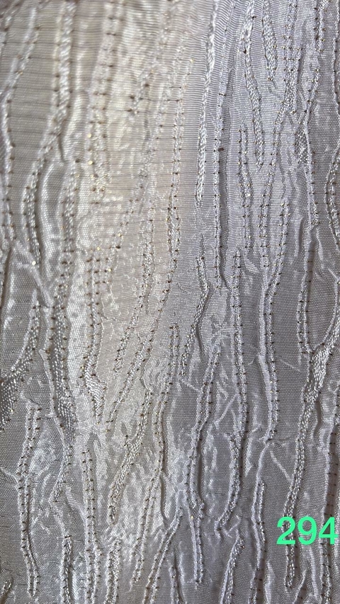 294 - Brocatto - CORTE: 1.30 mts x 0.75 mts + 0.82 mts x 0.81 mts