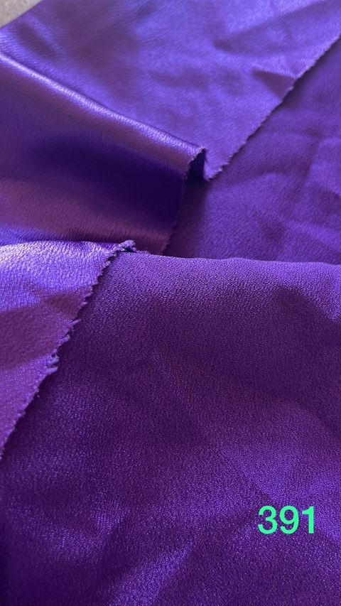 391 - Creppe saten - CORTE: 0.67 mts x 0.45 mts