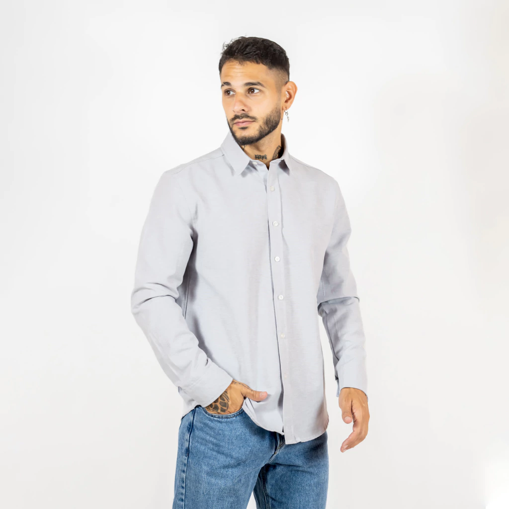Camisa manga larga sin bolsillo oxford GRIS