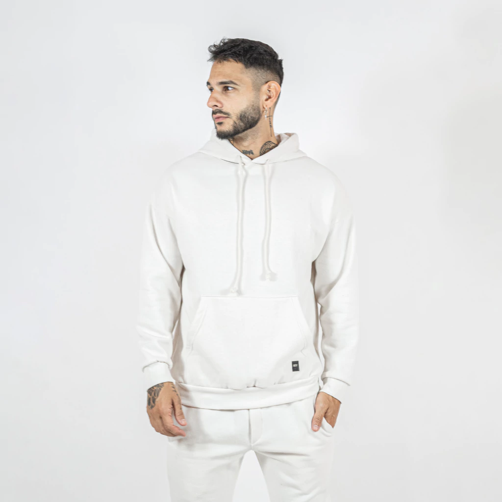 Buzo canguro over liso