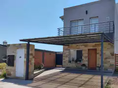 Bariloche amarilla - Piedras del Litoral: Revestimientos de Piedras para Exterior e Interior