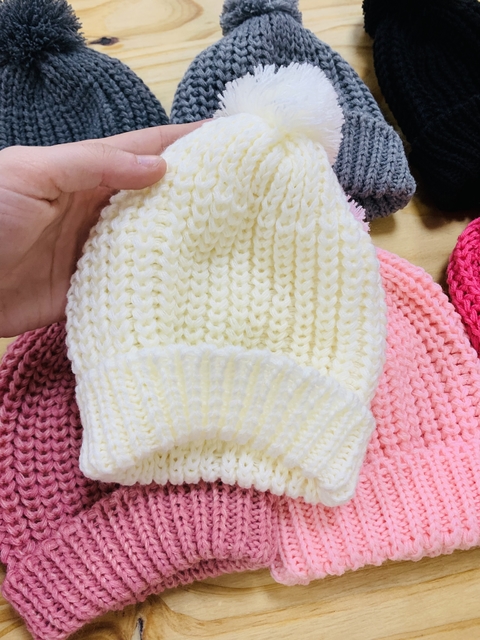 Gorro bebe 3 meses a 1 año Art 529 beige