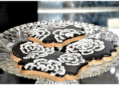 Galletitas Negras Flores Blancas