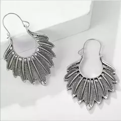 Brinco Boho Chic Folhas Tribal na internet
