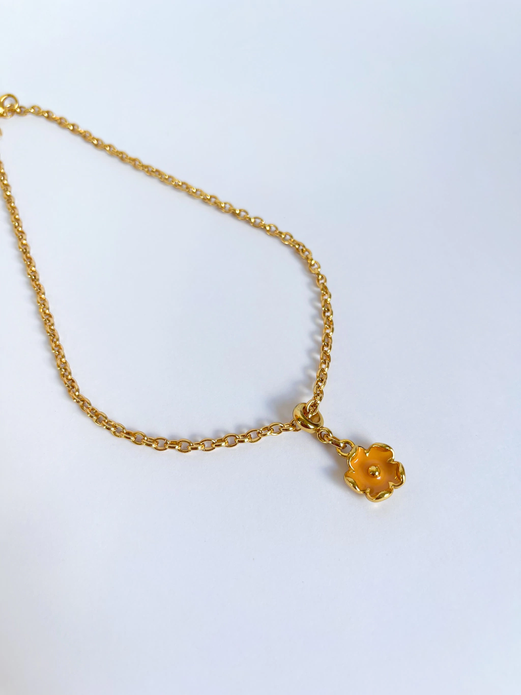 Colar Lara (Flor laranjinha)