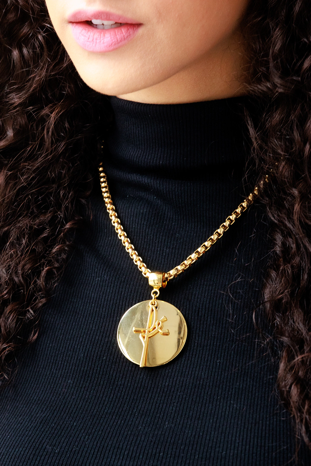 Colar Fé Com Medalha