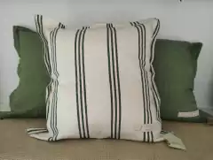 Almohadón Tussor rayado 55X55