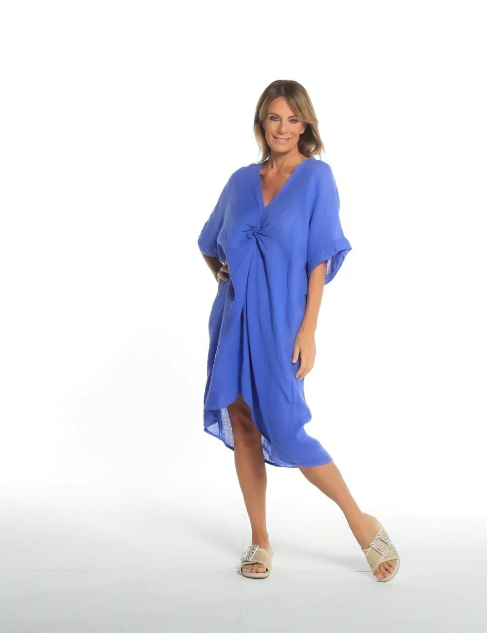 Vestido italiano de viscosa con detalle de nudo