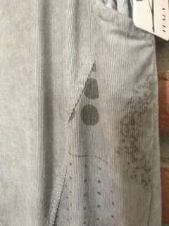 Jogger italiano de algodón liviano con frente en micro corderoy ligero con estampas geométricas - tienda online