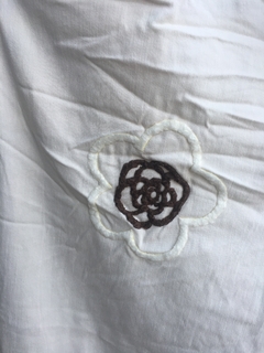 Babucha italiana con delicados detalles de flores - comprar online