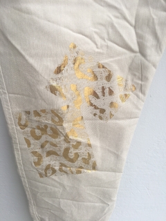 Babucha italiana con detalles print en dorado - Dollhouse Store