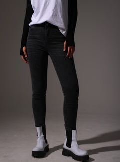 jean chupin GRIS OSCURO taby - comprar online